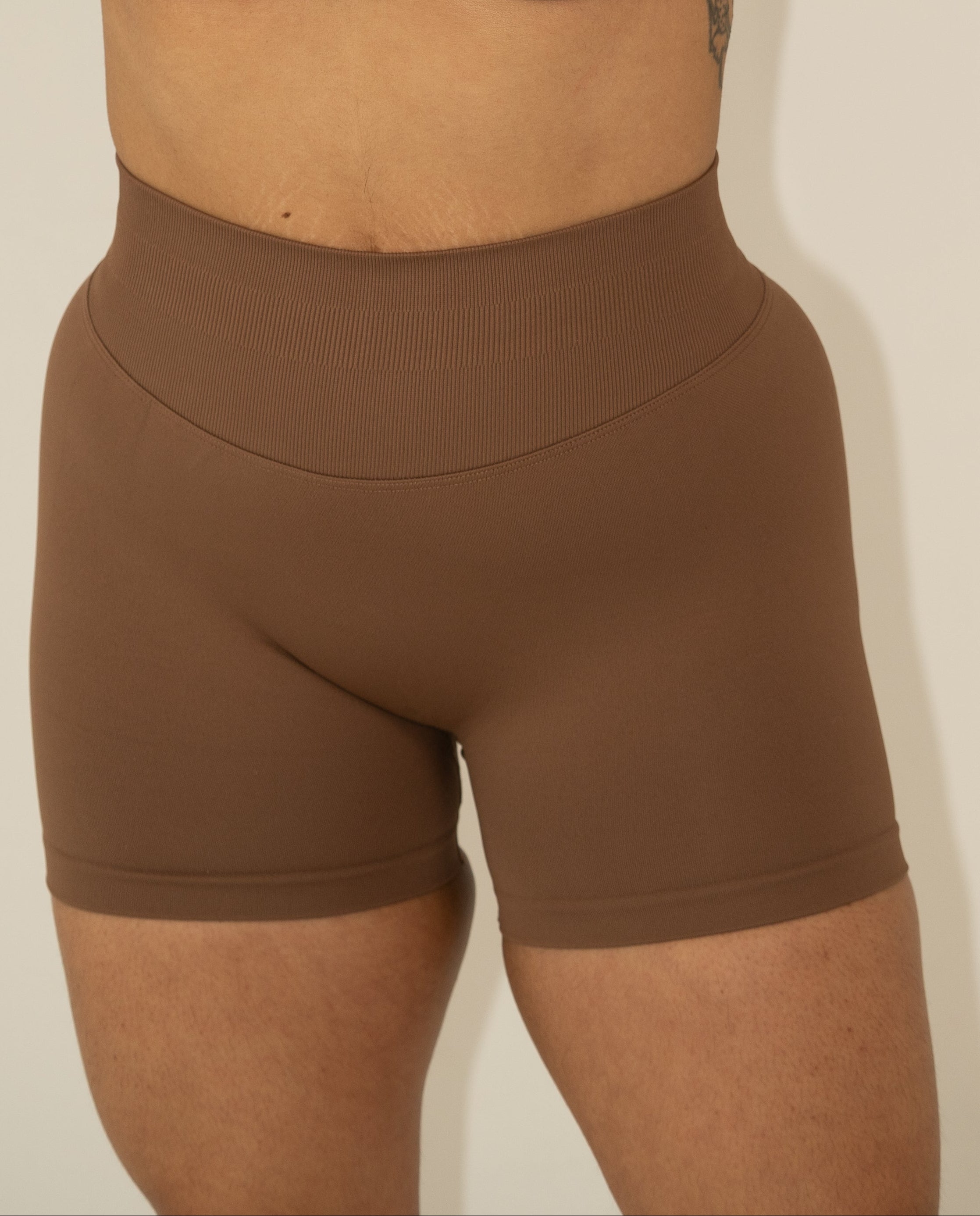 FORM Seamless Shorts